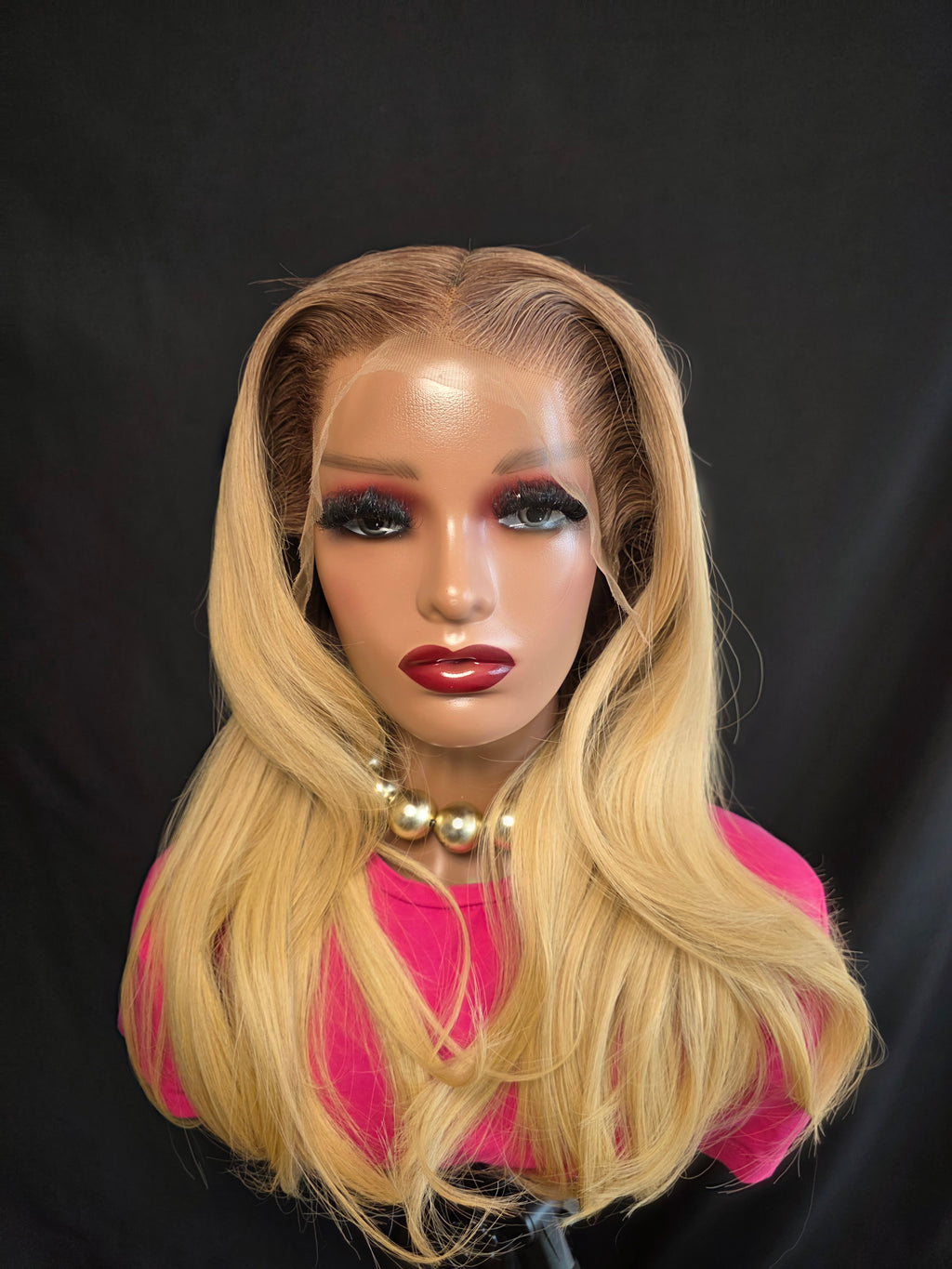 Miss blonde Hair